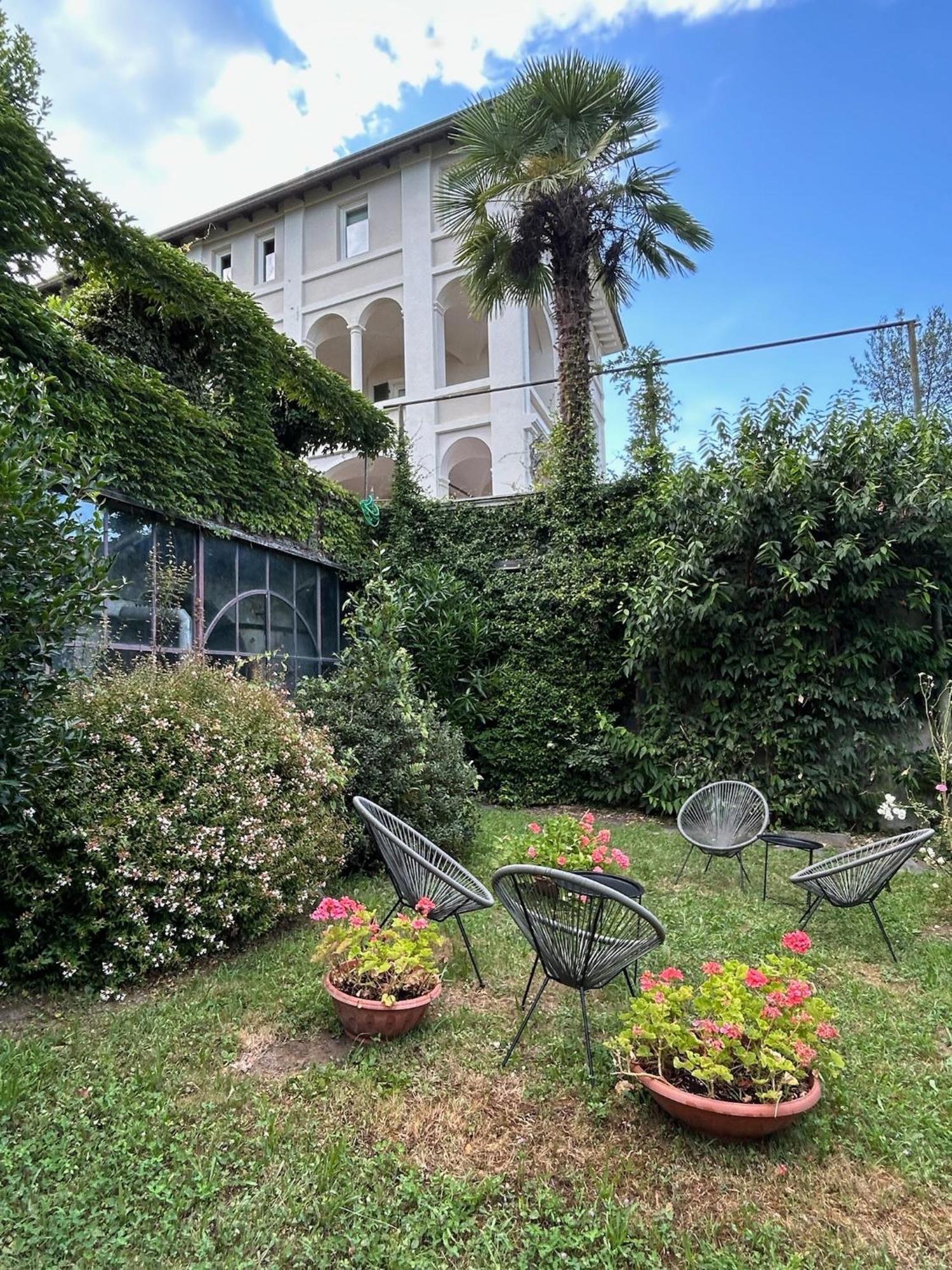 Villa Agnona Camere Боргосезия Екстериор снимка